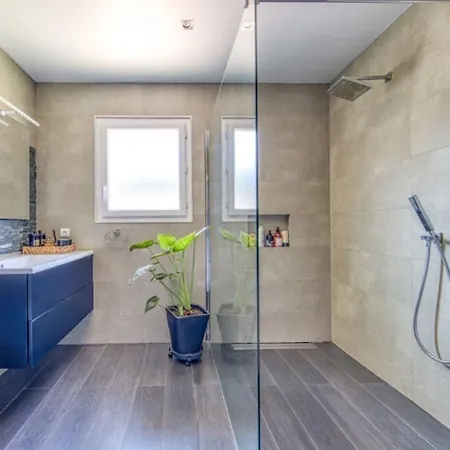 Le Coeur Leger Private Pool
